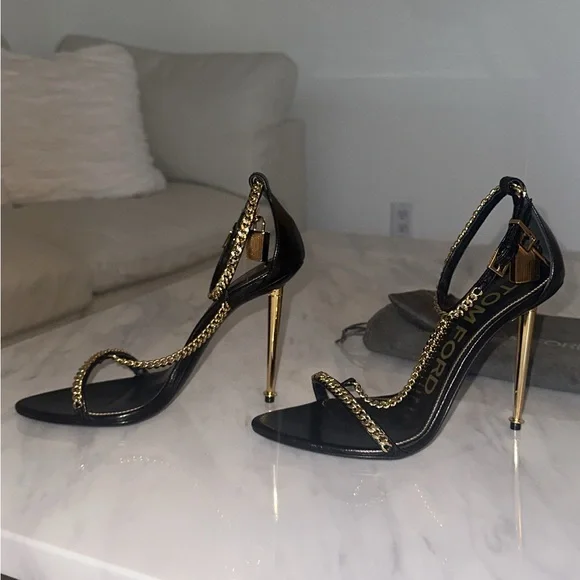 Tom Ford Black and Gold Chain Heels - Picture 4 of 16